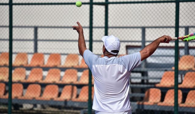 Kayseri'de T200 Master Tenis Turnuvası tamamlandı