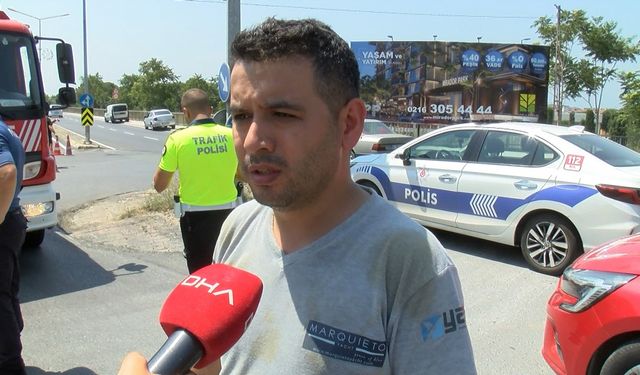 Tuzla'da kavşağa giren otomobil kaza yaptı: 2'si çocuk 3 yaralı