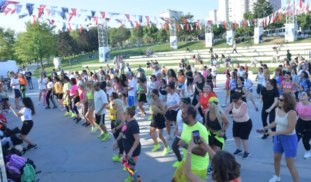 Beylikdüzü'nde hem spor yaptılar, hem eğlendiler