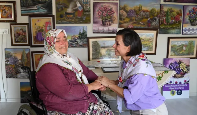 İzmir Karabağlar'da ‘Şalvarlı Ressam’a ziyaret