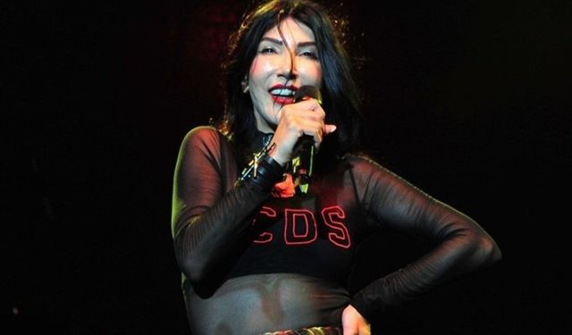 Hande Yener'den hayranlarına 'Evlenmeyin' mesajı