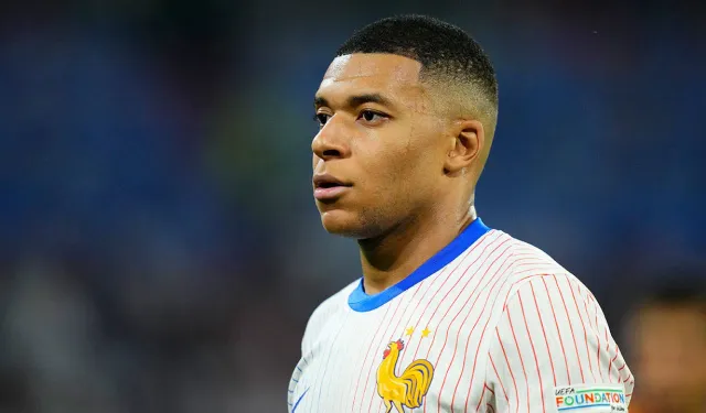 Real Madrid duyurdu: Kylian Mbappe'nin imza töreni ne zaman yapılacak?