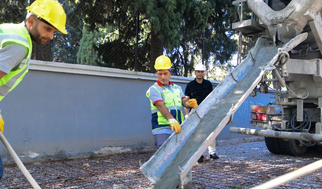 Bornova'dan moto kuryeler için özel otopark