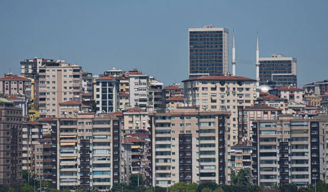 Bakanlık kentsel dönüşüm kampanyasını duyurdu: İşte 'Yarısı Bizden' hakkında merak edilenler