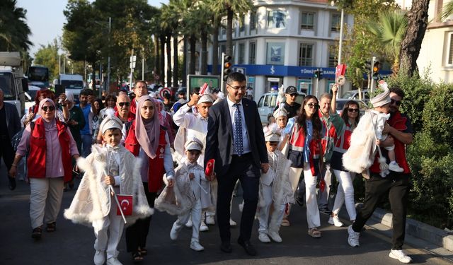 16 çocuk için sünnet şöleni düzenlendi