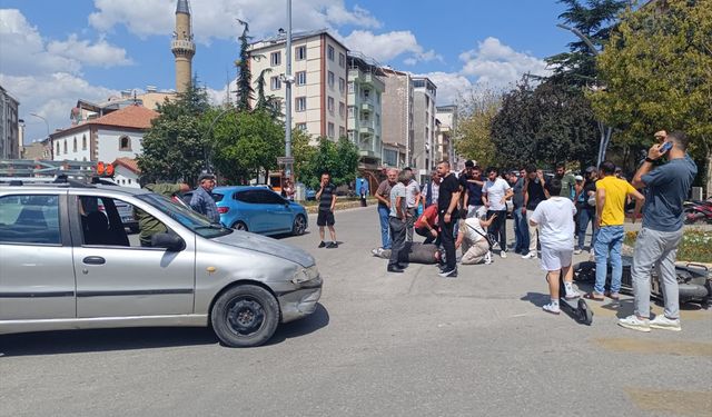 Afyonkarahisar'daki trafik kazalarında 8 kişi yaralandı