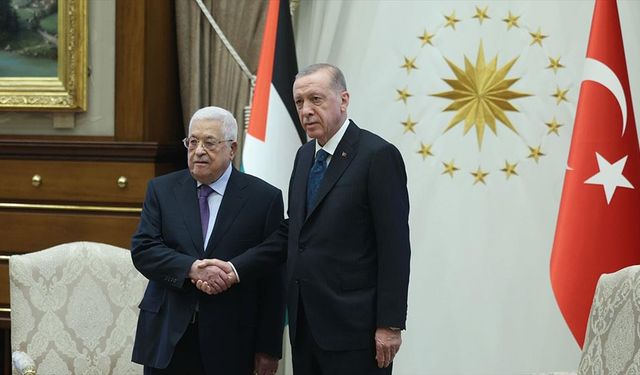 Erdoğan, Abbas ile bir araya geldi