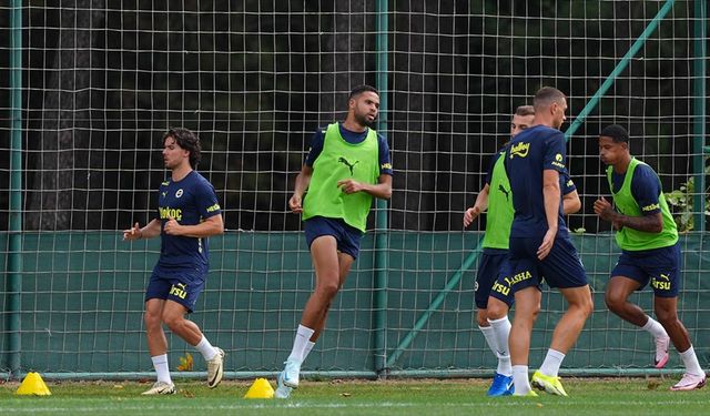 Fenerbahçe, Adana Demirspor'u konuk edecek