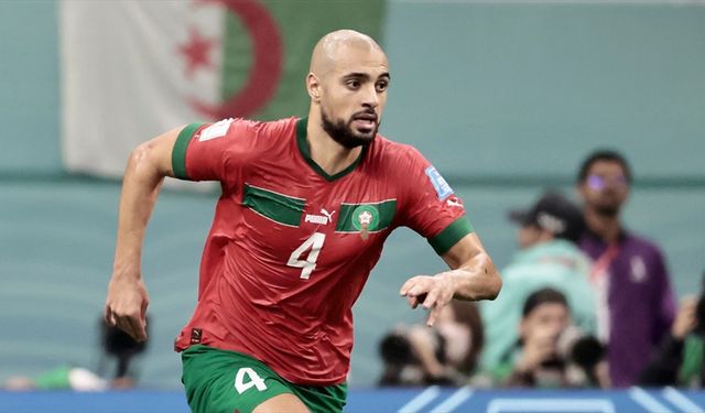 Fenerbahçe, Faslı futbolcu Sofyan Amrabat ile anlaştı