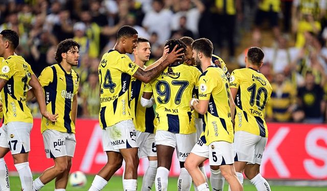 Fenerbahçe, UEFA Şampiyonlar Ligi'nde play-off turu için sahaya çıkacak