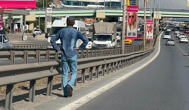 "Yürüyen adam" evinde ölü bulundu