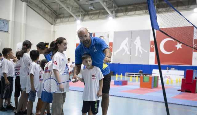 Büyükşehir’in örnek projesi Sporbüs 8 bine yakın çocuğa ulaştı