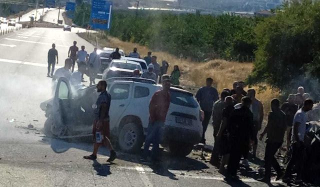 Malatya'da zincirleme kaza: 2 ölü, 4 yaralı