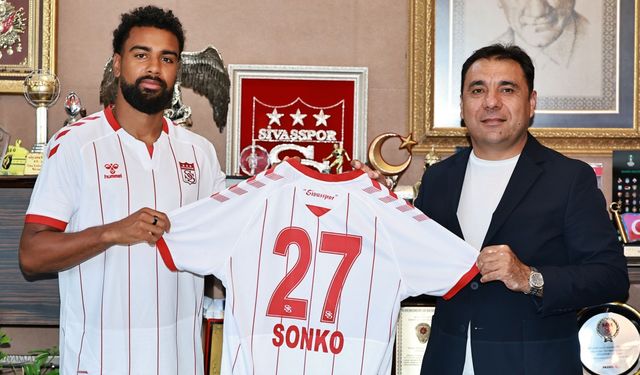 Sivasspor, iki futbolcu ile sözleşme imzaladı