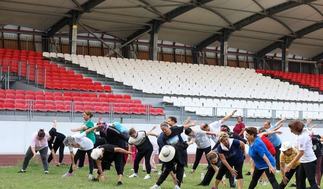 Tarsus Belediyesi’nden sabah sporu etkinliği