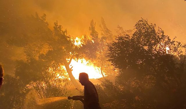 Urla'da mücadele devam ediyor