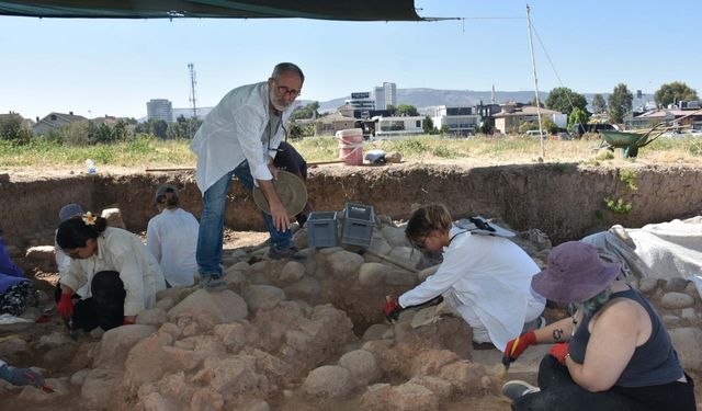 Yassıtepe kazılarında 5 bin yıllık depo ortaya çıktı