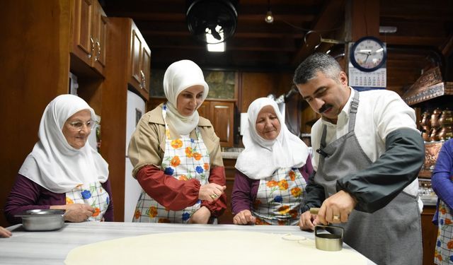 Yıldırım Belediye Başkanı Yılmaz, kadın medya temsilcileri ile buluştu