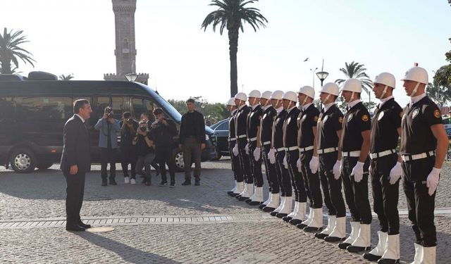 Yılmaz'dan İzmir Valiliği'ne ziyaret