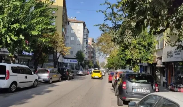 Gazcılar Caddesi’ndeki otopark sorunu vatandaşı zor durumda bırakıyor