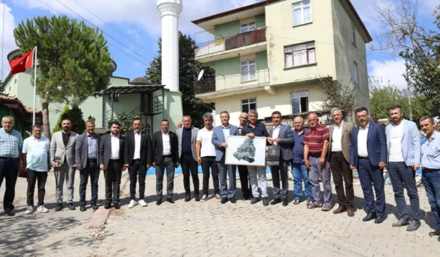 İzmit Belediyesi, kırsal mahallelerdeki inceleme gezisine Nebihoca’da devam etti