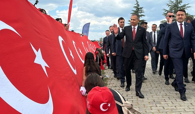 Yerlikaya: 30 Ağustos, suratlarına inen bir tokattır!