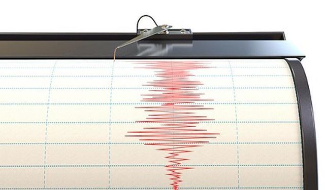 4.4 büyüklüğünde deprem