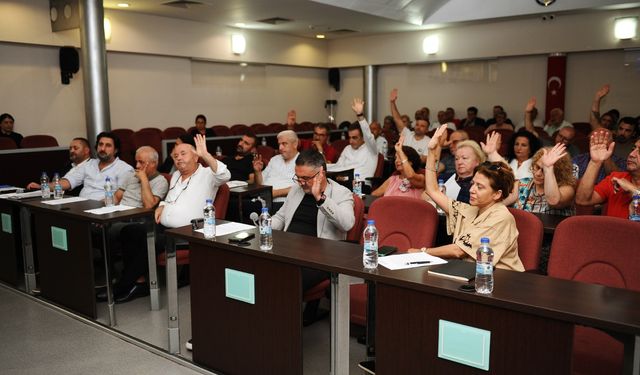 Karşıyaka'nın 5 yıllık yol haritasına meclis onayı