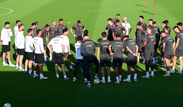 A Milli Futbol Takımı, Galler maçının hazırlıklarını tamamladı