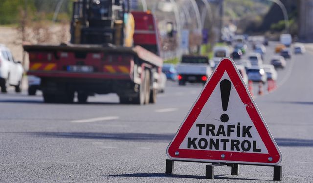 Ankara'da bazı yollar, yarın trafiğe kapatılacak