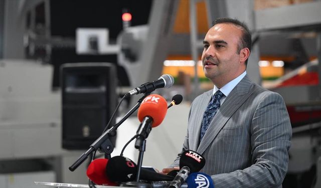 Bakan Kacır: Türkiye'nin üretim üsleri haline geldi