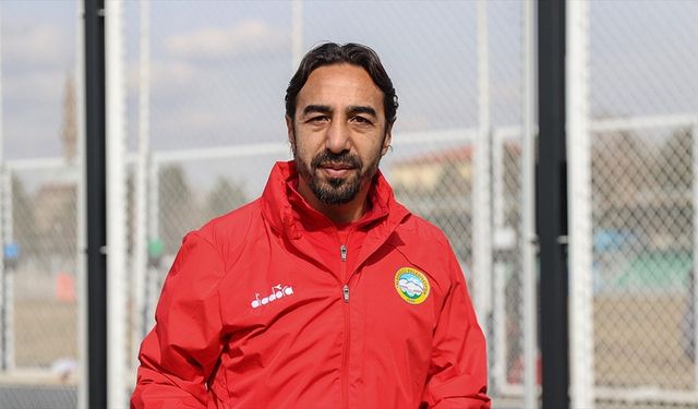 Dört ligde şampiyonluk yaşamıştı, futbolu bıraktı