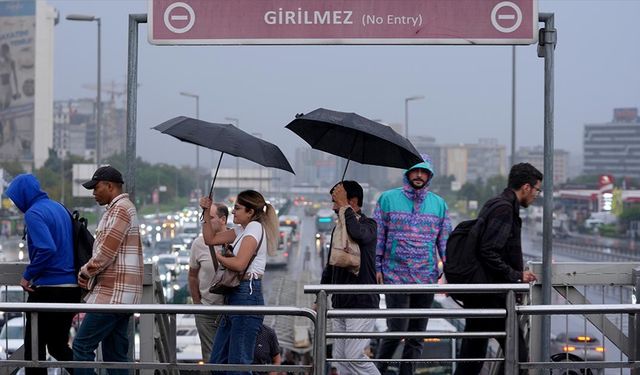 İstanbul'da yağış etkili oluyor