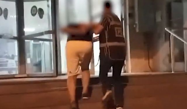 16 yıl hapisle aranan hükümlü, evindeki gizli bölmede yakalandı