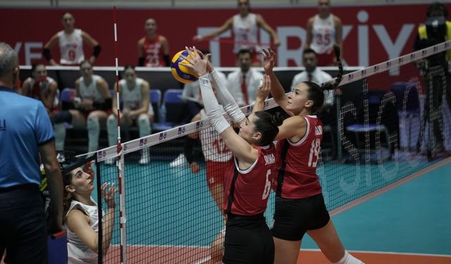 Aras Kargo Kupa Voley'de mağlup oldu!