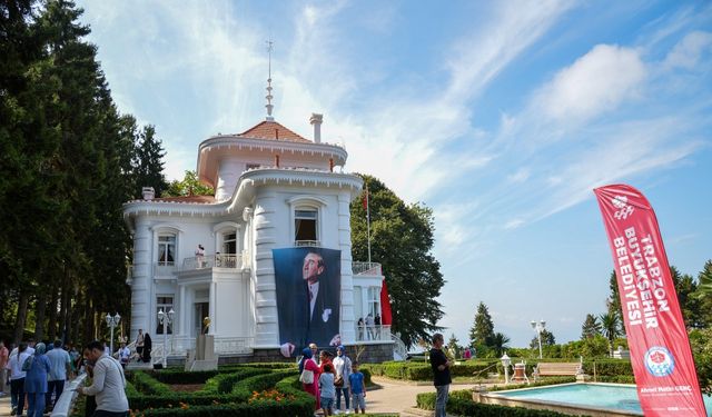 Atatürk’ün Trabzon’a gelişinin 100. yılı kutlandı