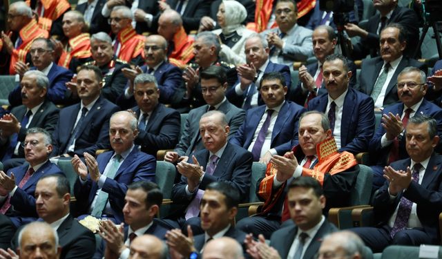 Cumhurbaşkanı Erdoğan: Türkiye, siviller eliyle yapılacak yeni anayasaya hazırdır