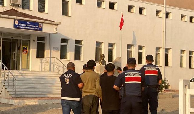 Edirne'de 16 kaçak göçmen ile 2 organizatör şüphelisi yakalandı