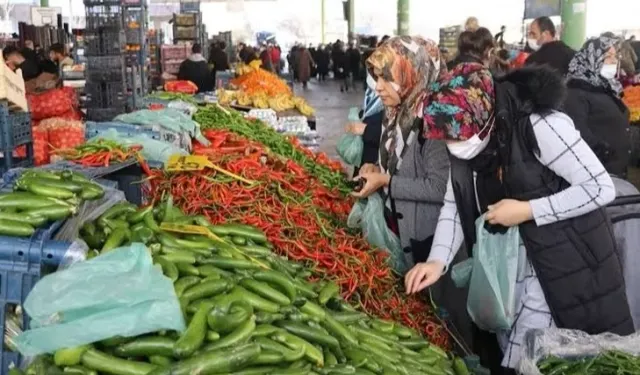 Gıda enflasyonu durdurulamıyor: Pazar fiyatları el yakıyor!