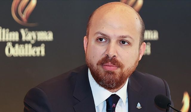 Eski MHP Milletvekili'nden tartışma yaratacak iddia: 'Bilal Erdoğan Cumhurbaşkanlığı için prova yapıyor'