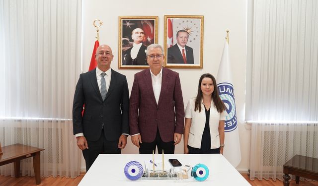 EÜ BATI bağımlılara yönelik uluslararası projeye liderlik ediyor