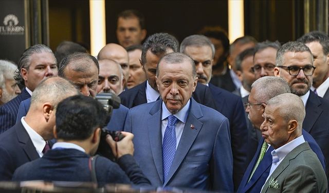 Cumhurbaşkanı Erdoğan, asgari ücretle ilgili soruları yanıtsız bıraktı