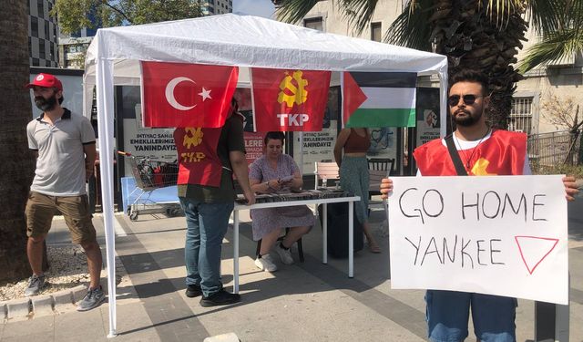 TKP'den ABD savaş gemisi için onur nöbeti: 'Yankee İzmir'i terk et!'