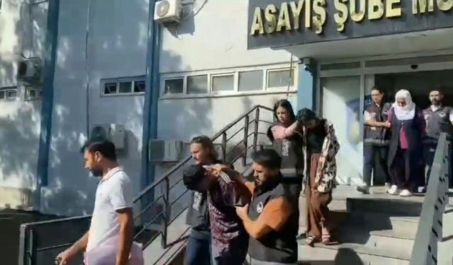 Boşanma aşamasındaki çiftin kavgası kanlı bitti