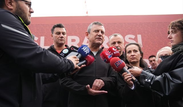 CHP'li Özel Manisa'da: Mal varlıklarına el konulsun