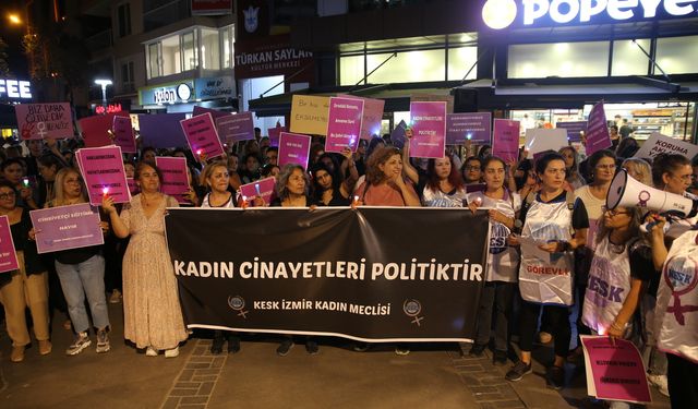 İzmir’de kadınlar şiddete karşı sokağa çıktı!