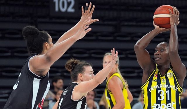 FIBA Kadınlar Süper Kupa'nın sahibi Fenerbahçe Opet