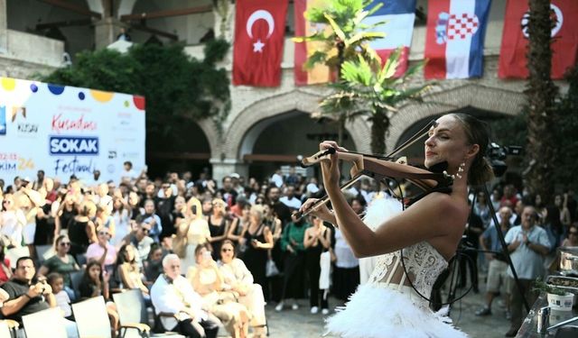 Kuşadası'ndaki salyongoz düellosunda kazanan dostluk oldu