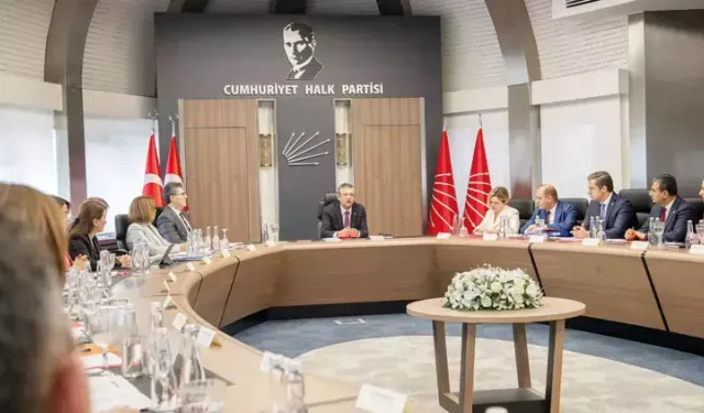 CHP'de İmamoğlu ve savunma gündemi