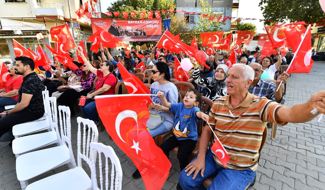 Cumhuriyet ateşi Tire'deydi